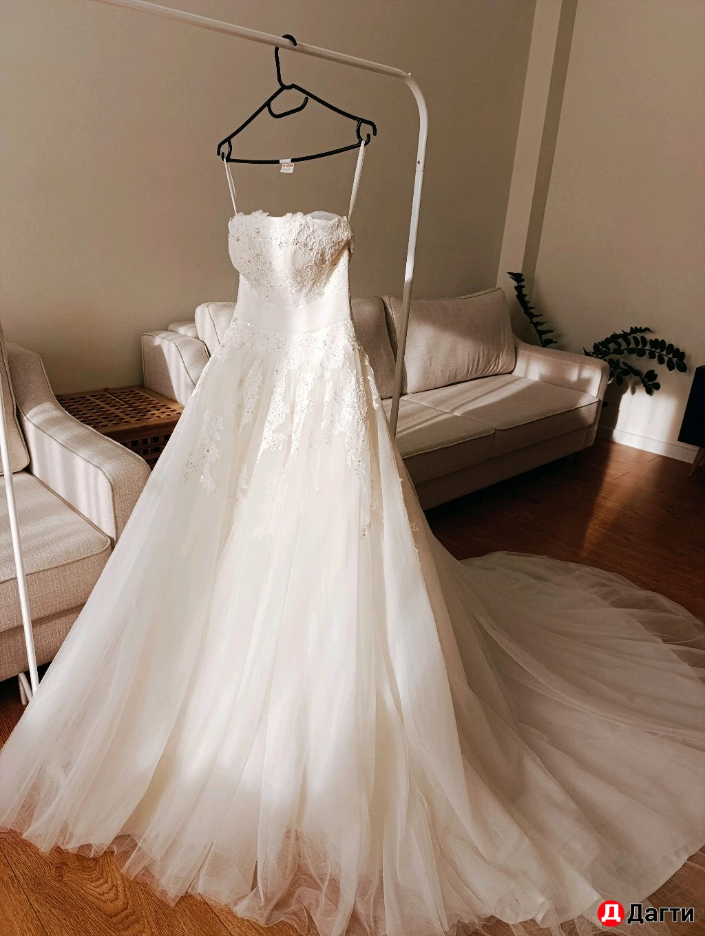 Свадебное платье