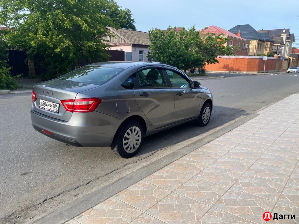 LADA (ВАЗ) Vesta, 2020 года
