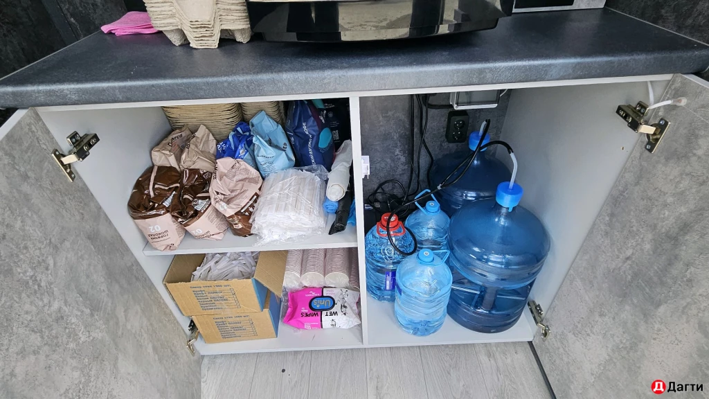 Самообслуживания, бизнес, кофейня.