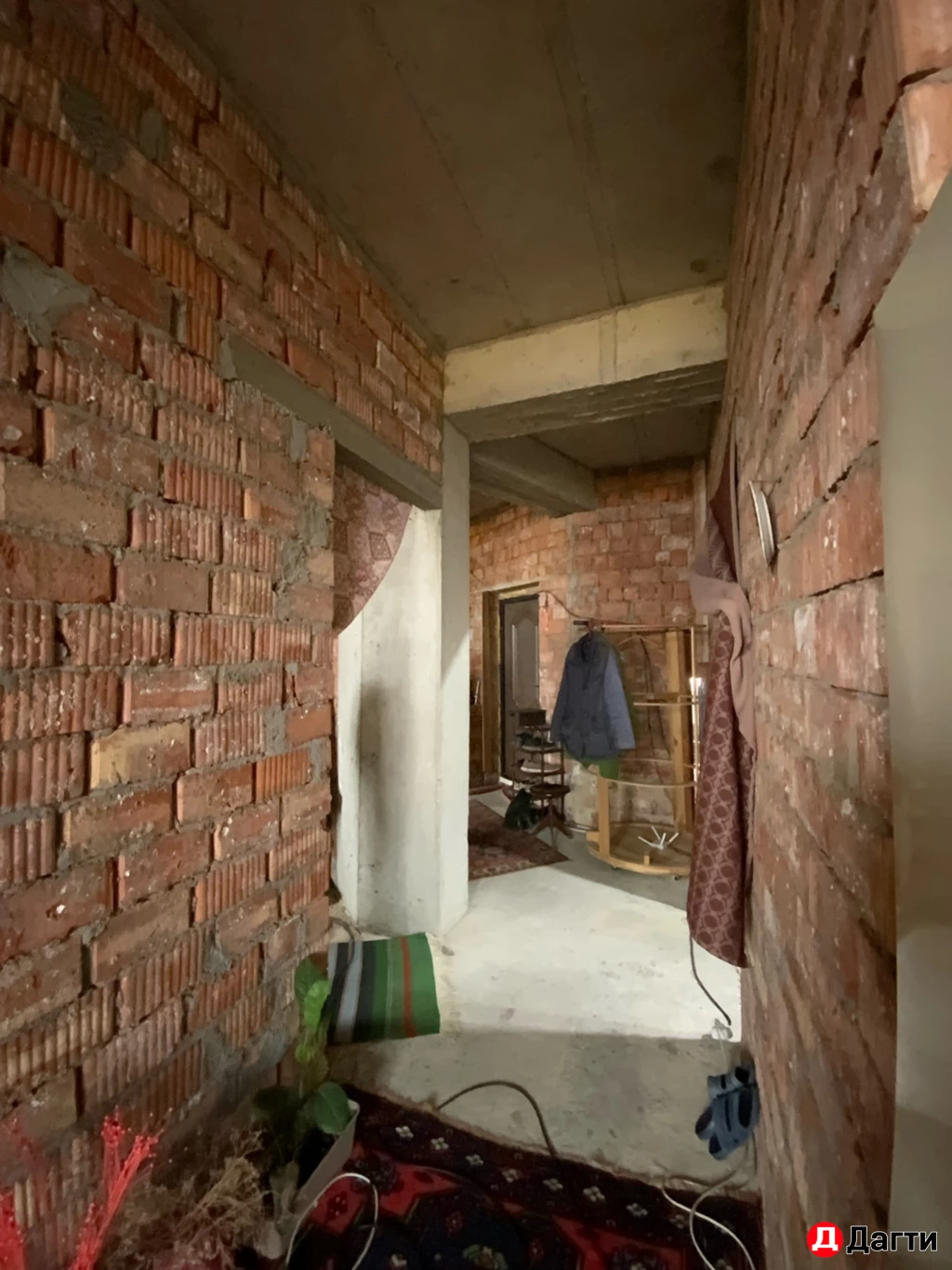 Квартира, Свободная планировка, 84 м², Собственник