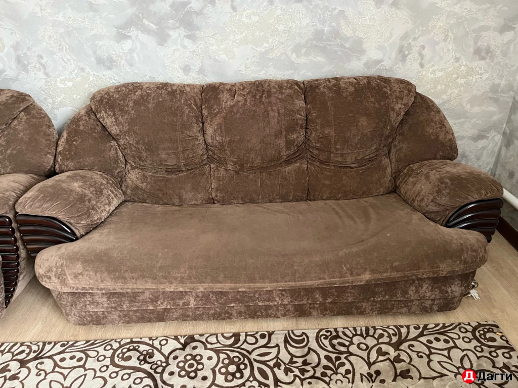 Диван и кресла