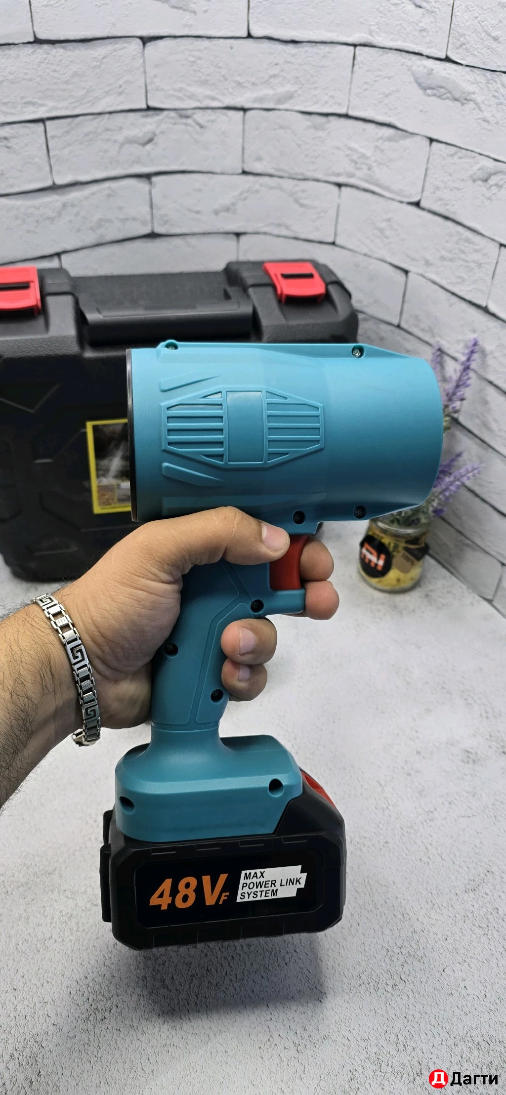 Воздуходувка аккумуляторная