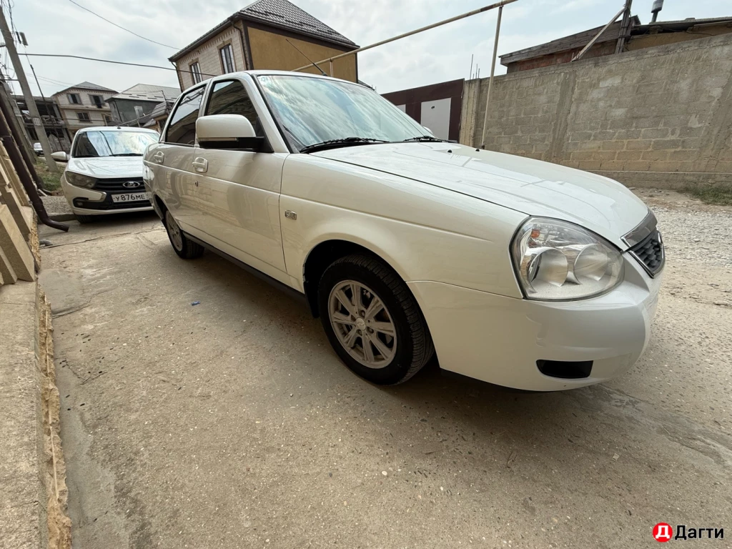 LADA (ВАЗ) Priora, 2015 года