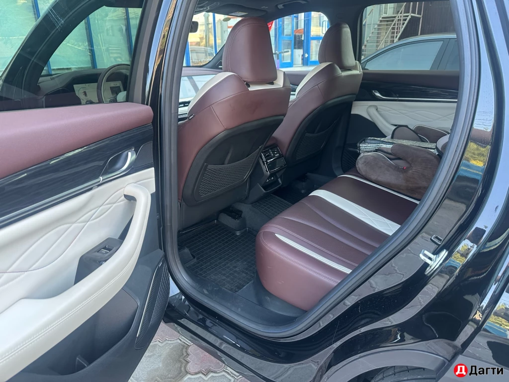 Geely Monjaro, 2024 года