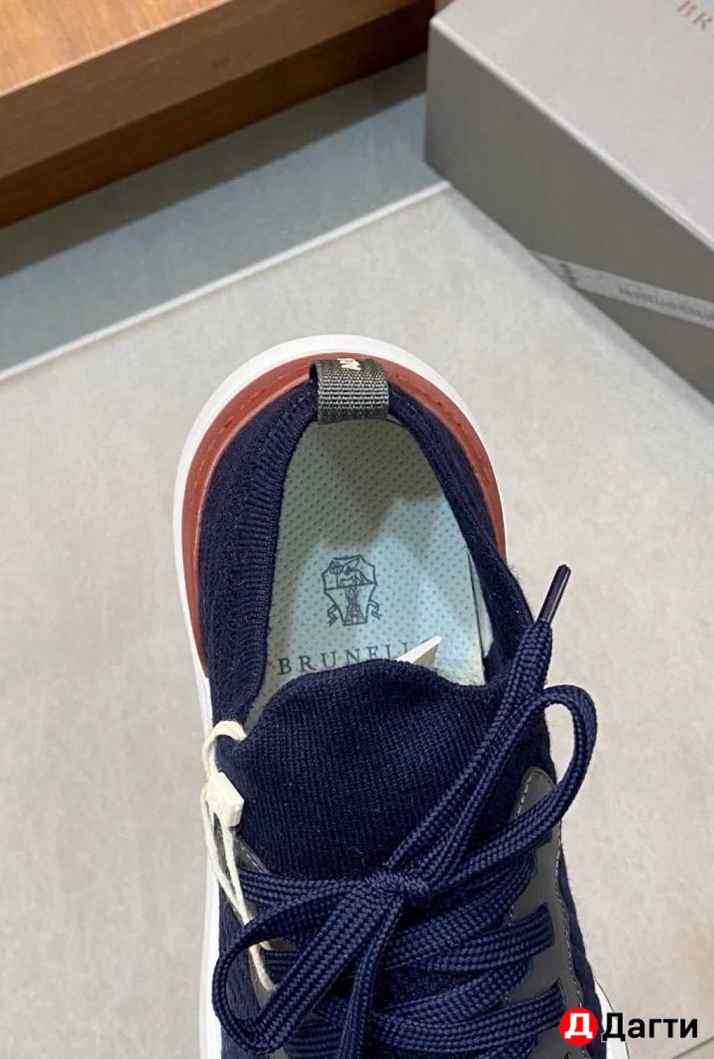 Мужские кроссовки от бренда Brunello Cucinelli