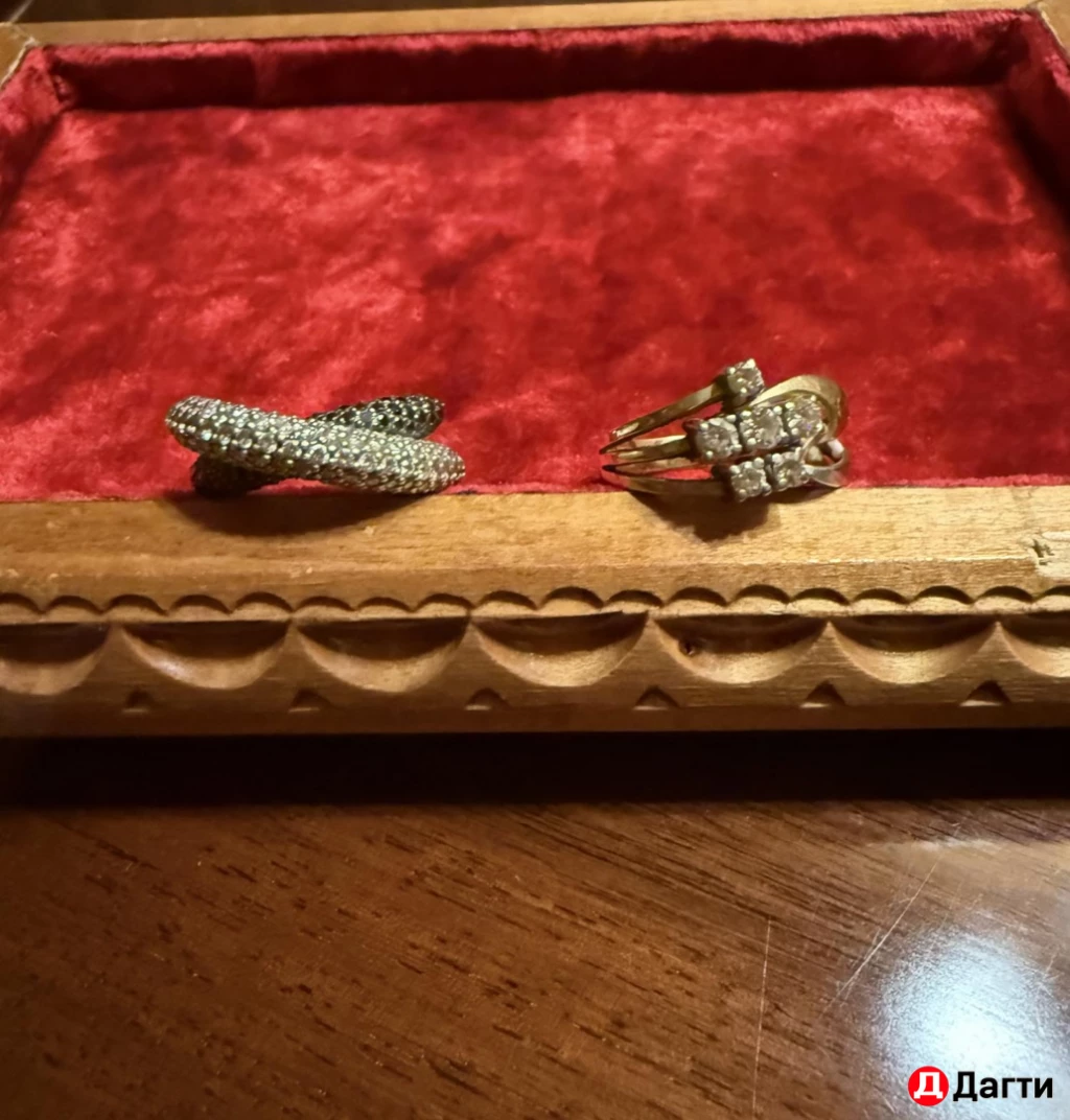 Кольцо с бриллиантами