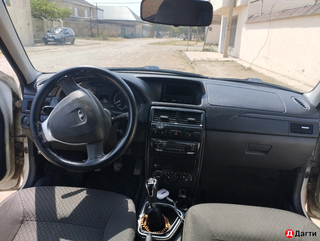 LADA (ВАЗ) Priora, 2015 года