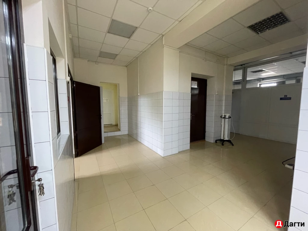 Помещение свободного назначения, 360 м², Агент