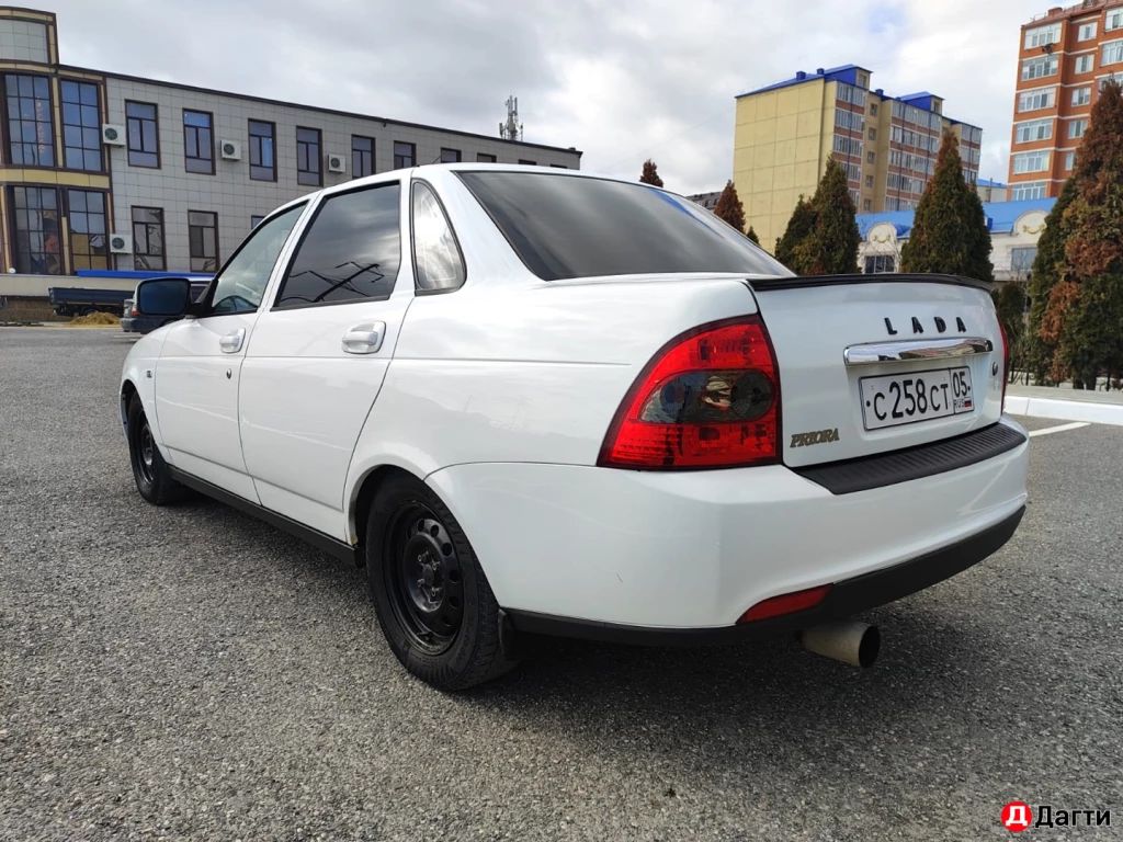 LADA (ВАЗ) Priora, 2013 года