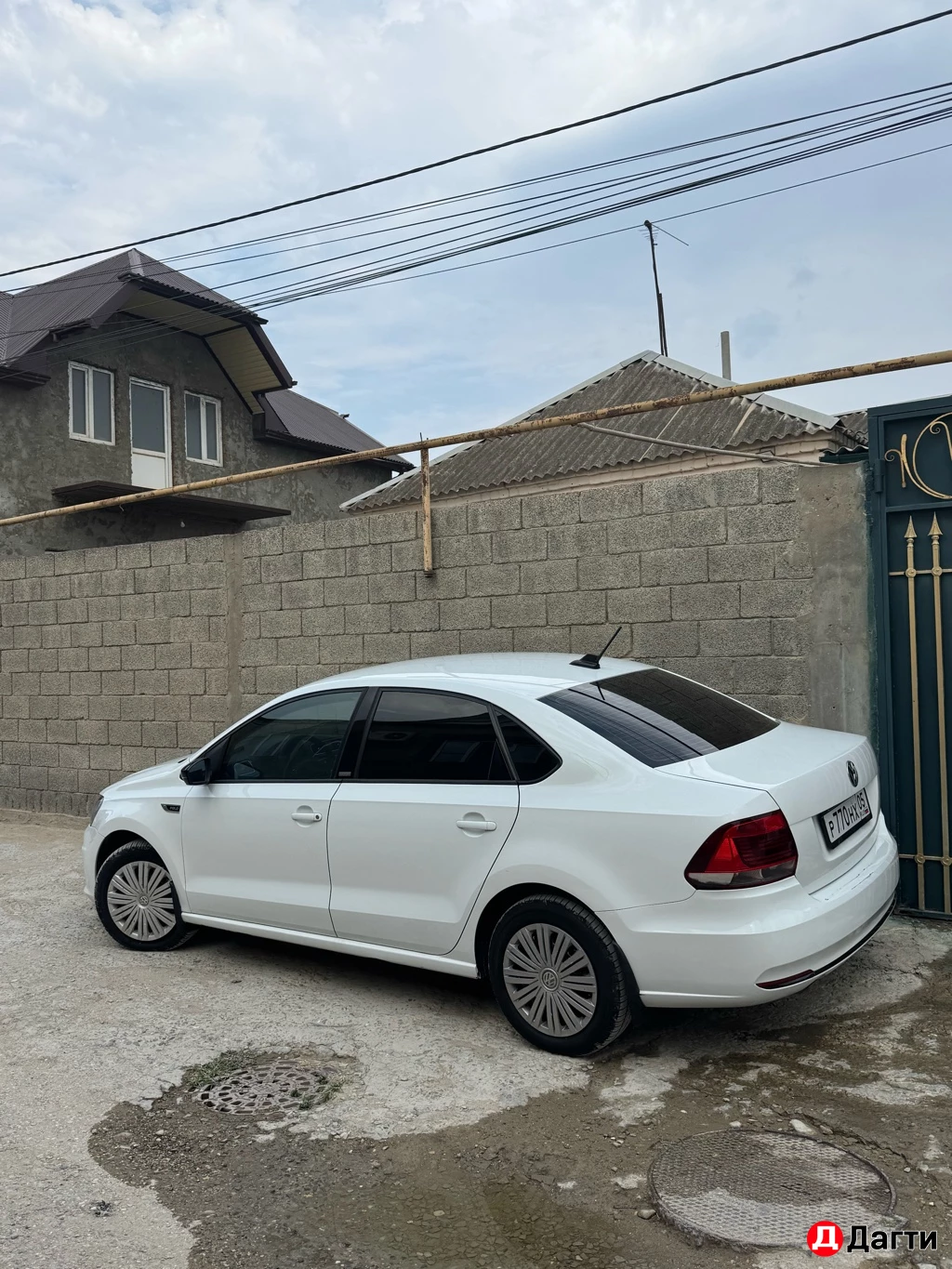 Volkswagen Polo, 2017 года