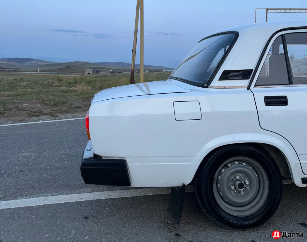 LADA (ВАЗ) 2107, 2004 года