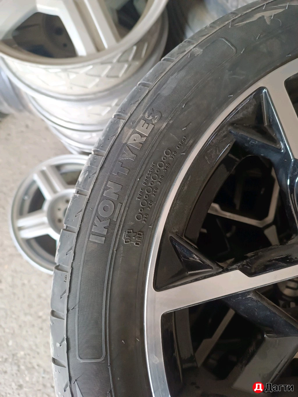 Летний комплект 205/50 р17( Suzuki Ertiga,Камри,королла и. т. д) )