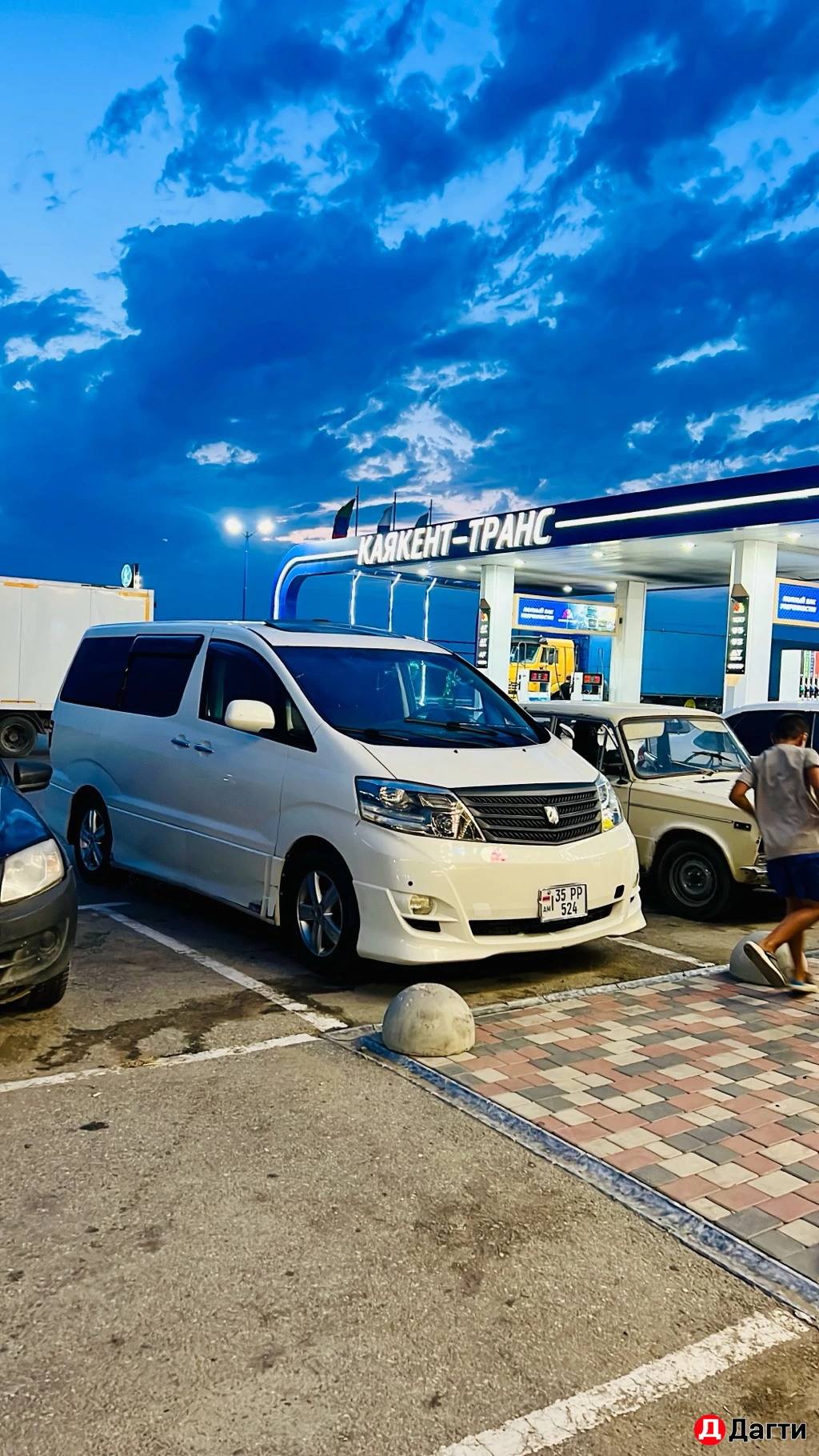 Toyota Alphard, 2005 года