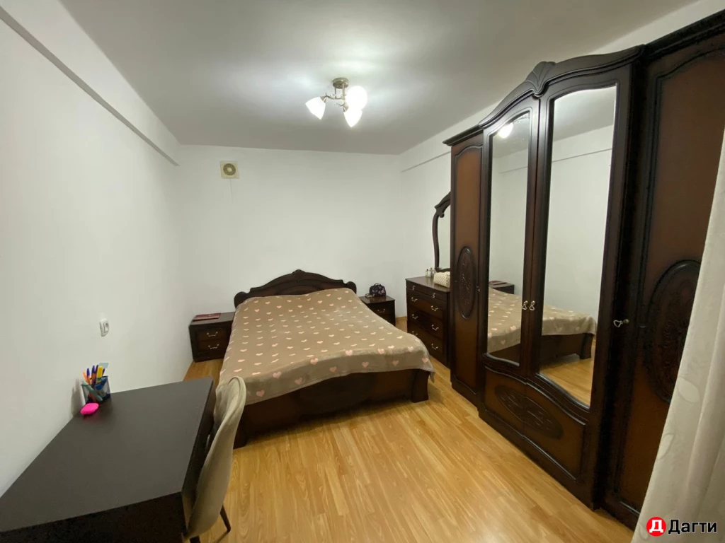 Квартира, 3 комнаты, 75 м², Агент
