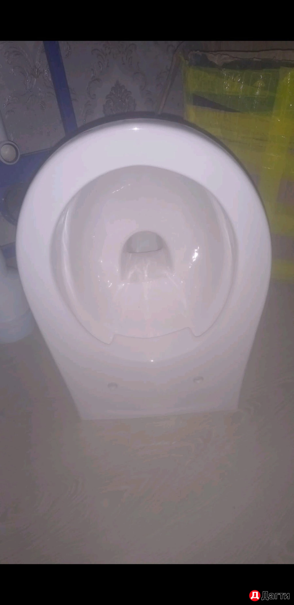 Подвесной унитаз с инсталляцией