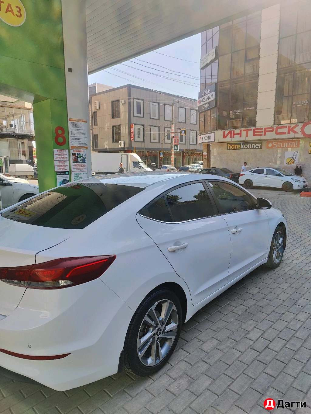 Hyundai Elantra, 2016 года
