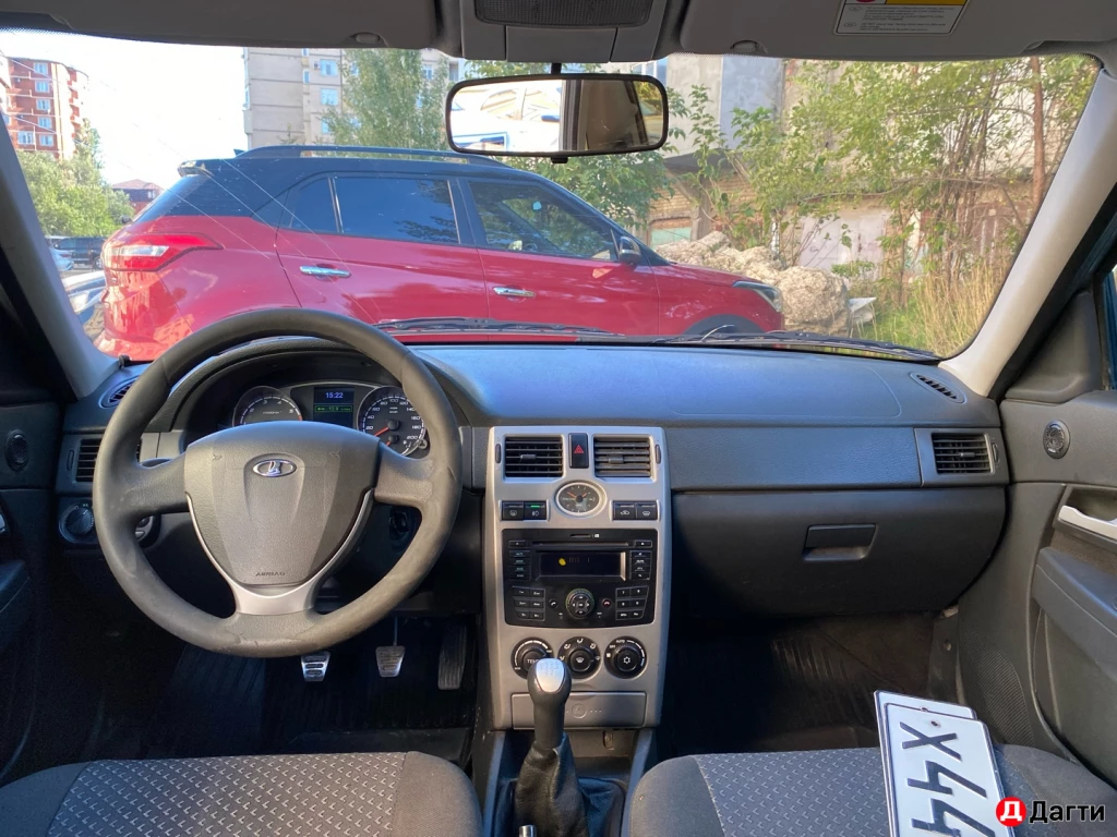 LADA (ВАЗ) Priora, 2012 года