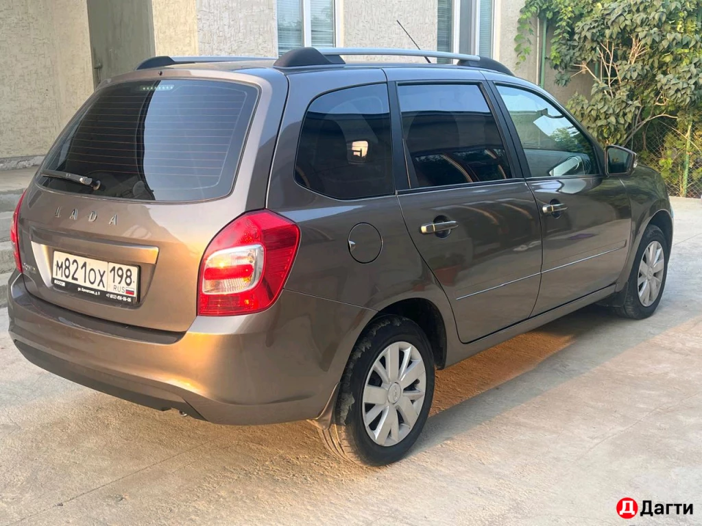 LADA (ВАЗ) Granta, 2022 года