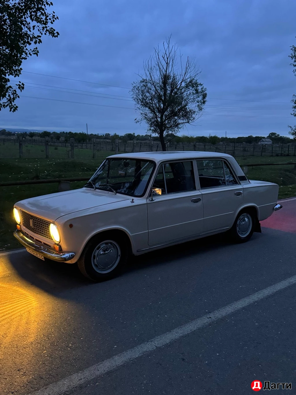LADA (ВАЗ) 2101, 1981 года