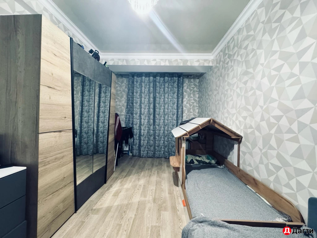 Квартира, 3 комнаты, 120 м², Агент