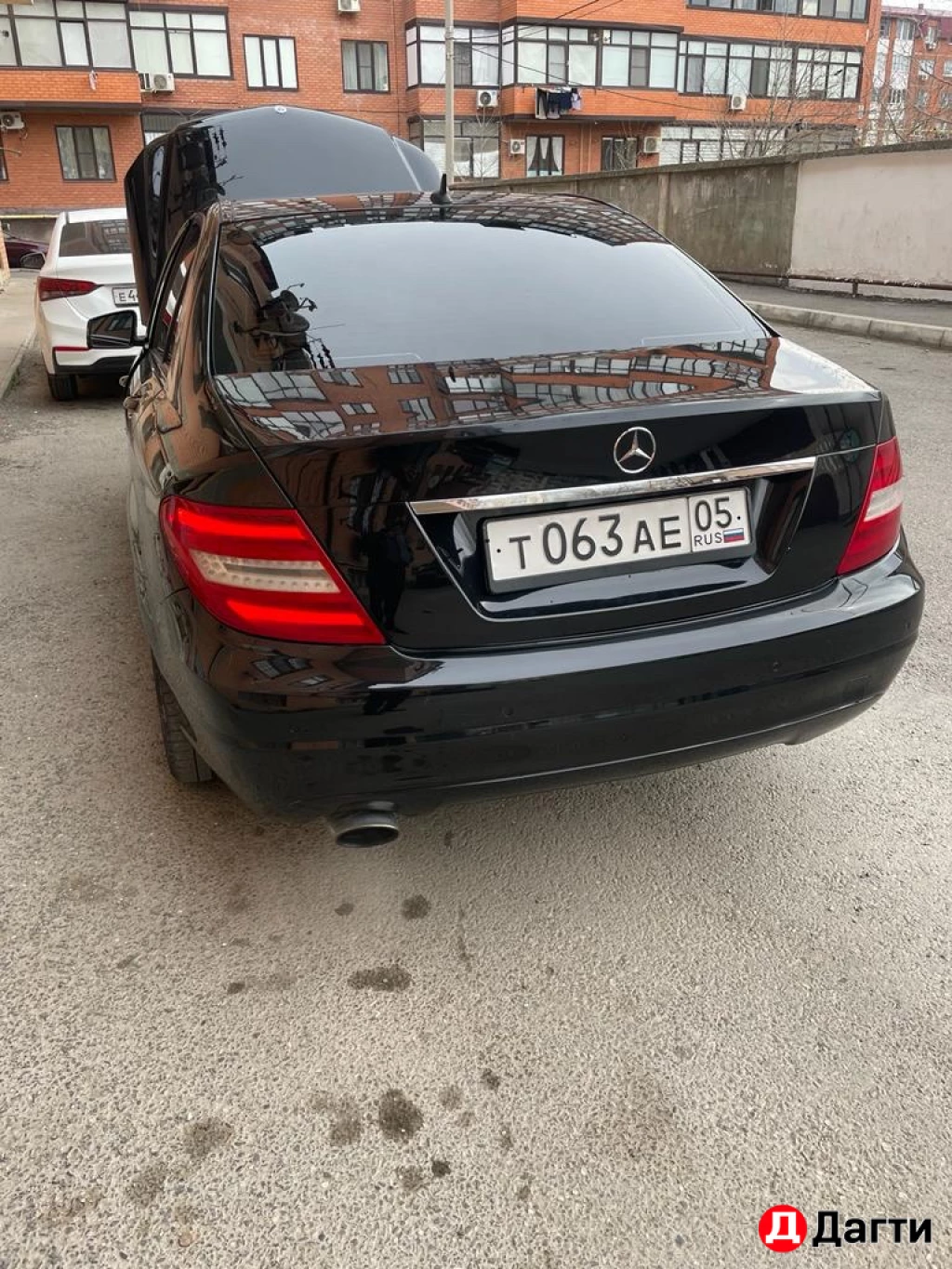 Mercedes-Benz C-Класс, 2011 года