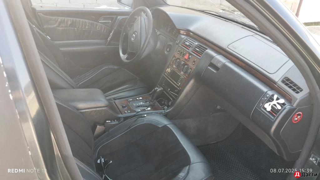 Mercedes-Benz E-Класс, 1996 года