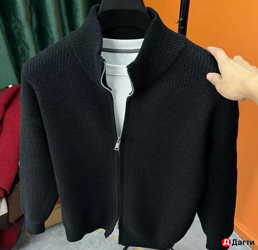 Мужской кардиган на молнии