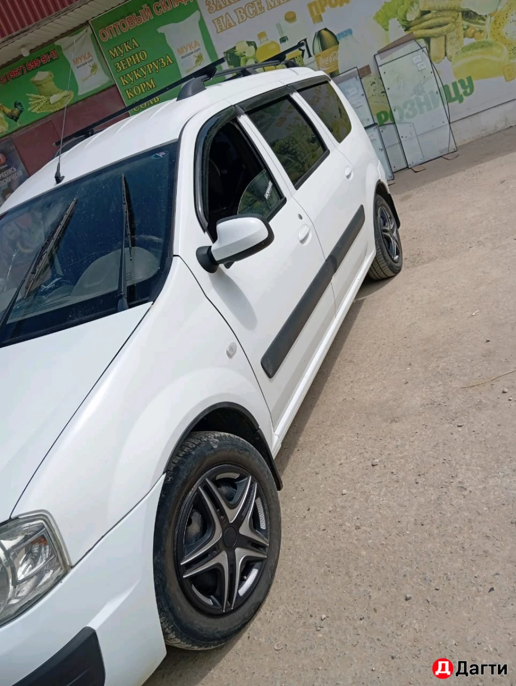 LADA (ВАЗ) Largus, 2014 года