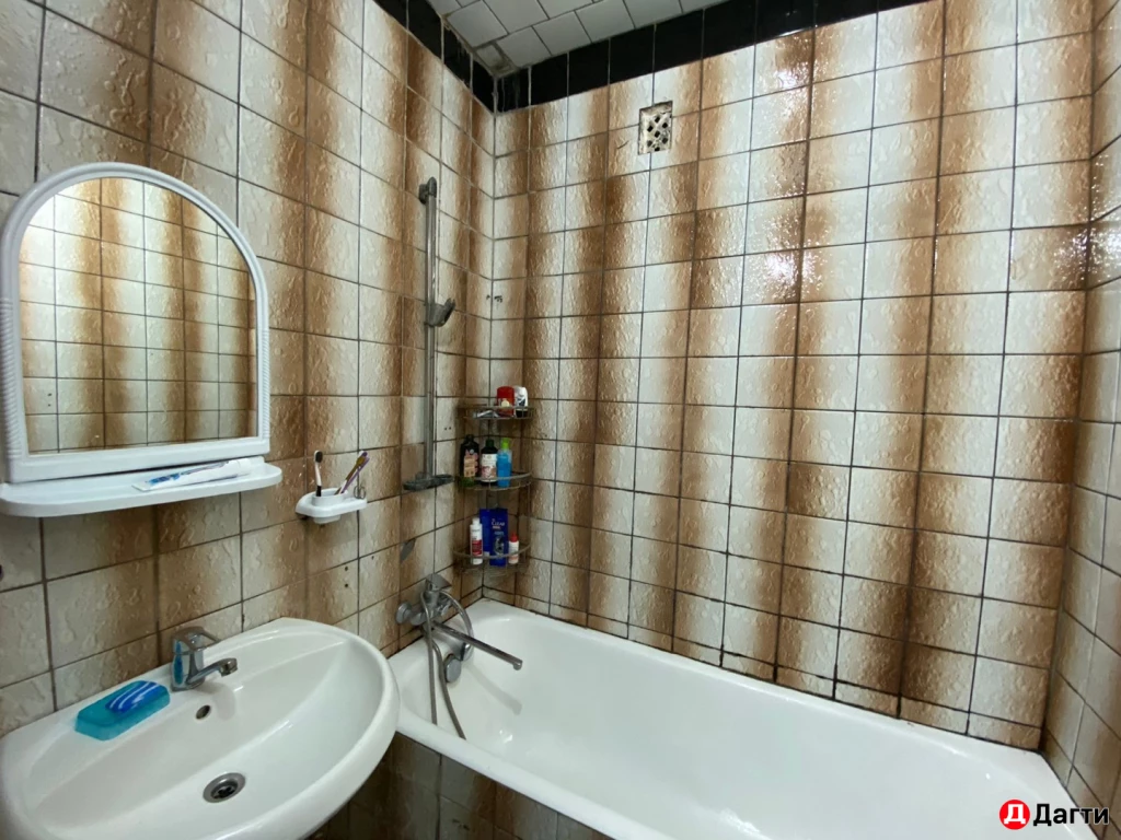 Квартира, 3 комнаты, 75 м², Агент