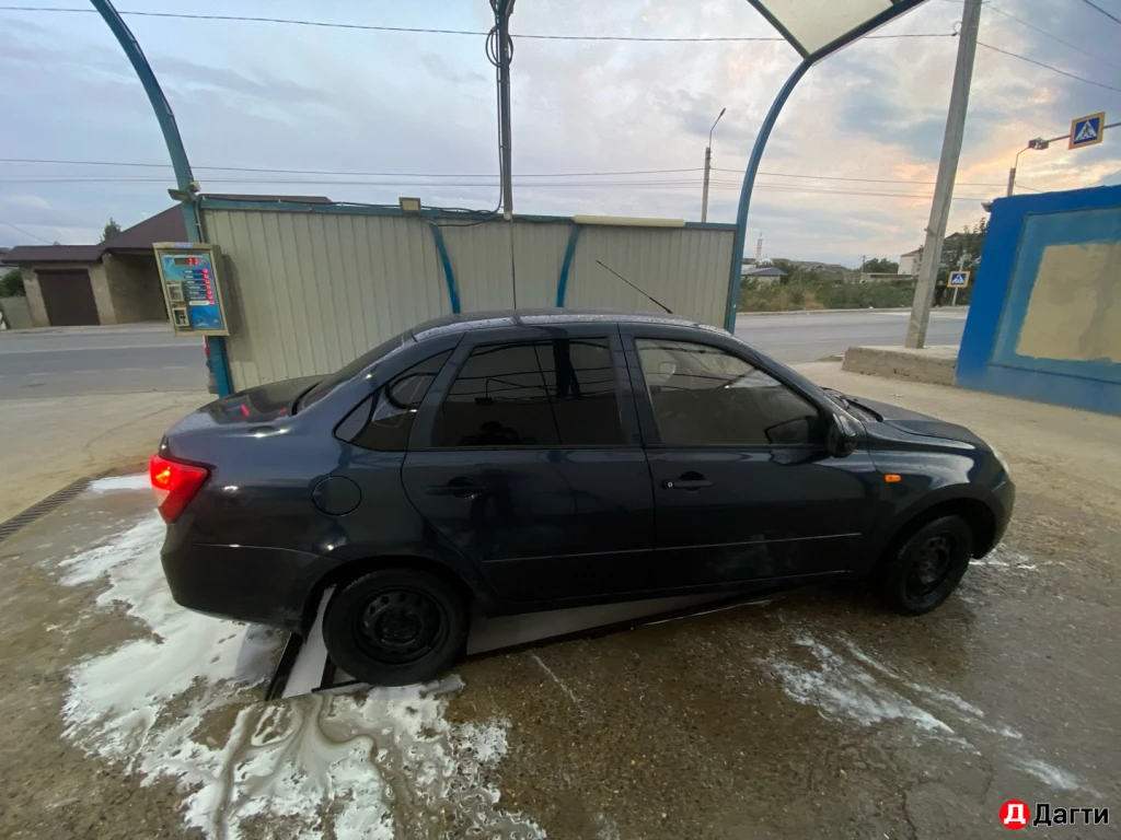 LADA (ВАЗ) Granta, 2012 года