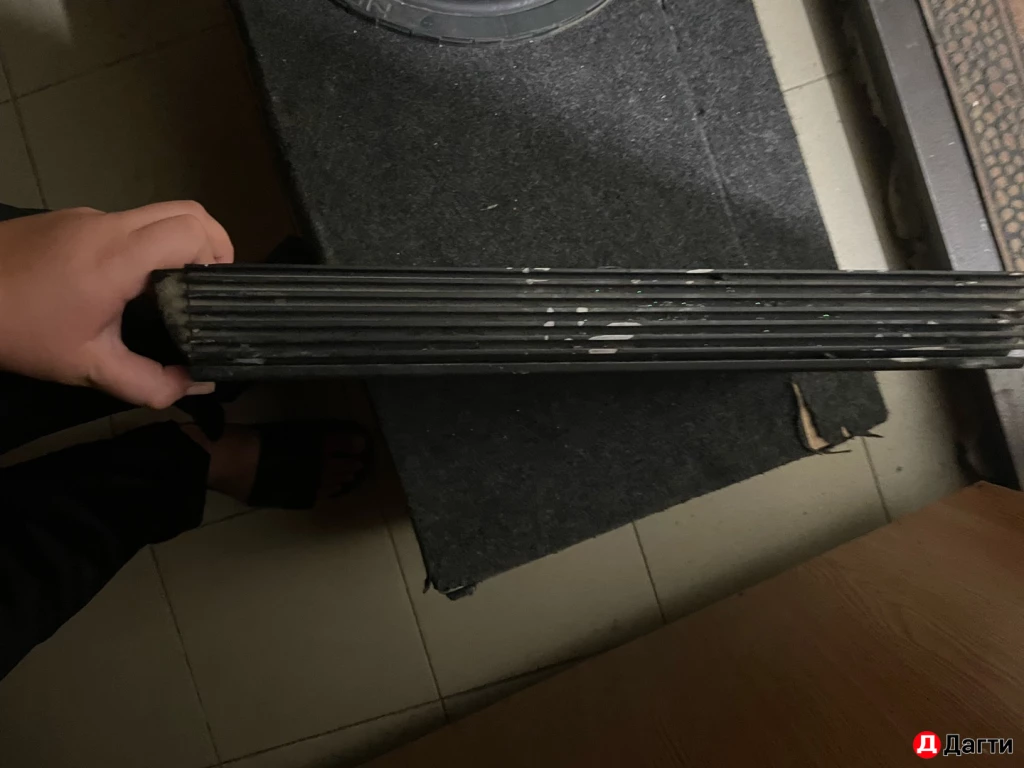 Бас колонка