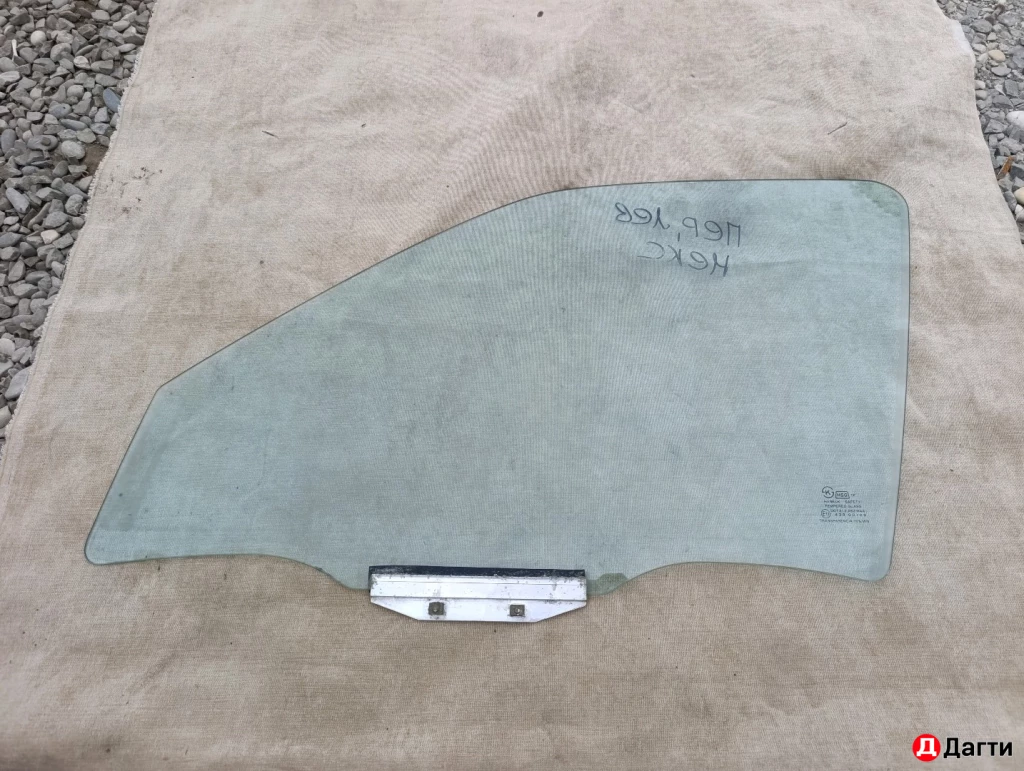 Стекло дверное Daewoo Nexsia