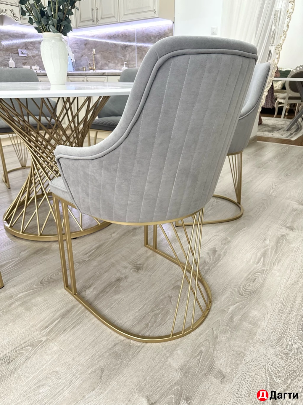 Столы стулья