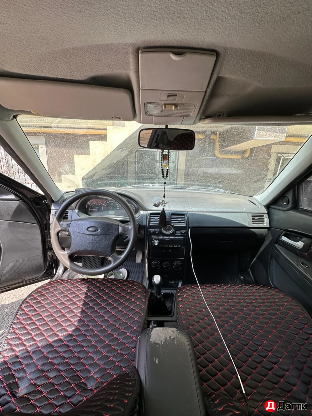 LADA (ВАЗ) Priora, 12 года