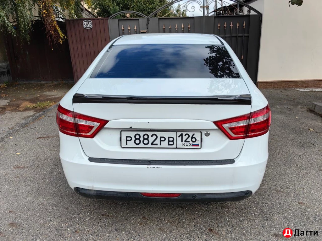 LADA (ВАЗ) Vesta, 2017 года