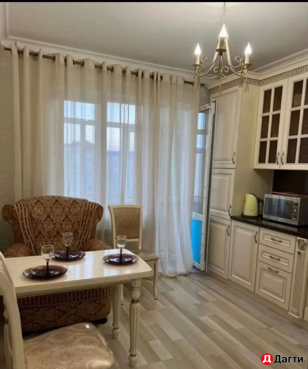 Квартира, 1 комната, 43 м²