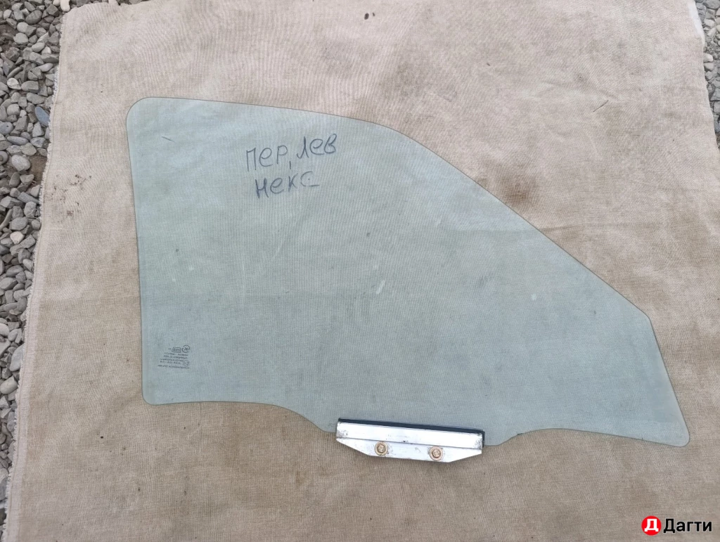 Стекло дверное Daewoo Nexsia