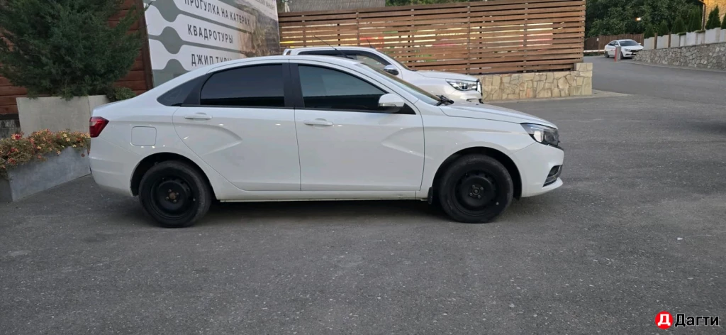 LADA (ВАЗ) Vesta, 2018 года