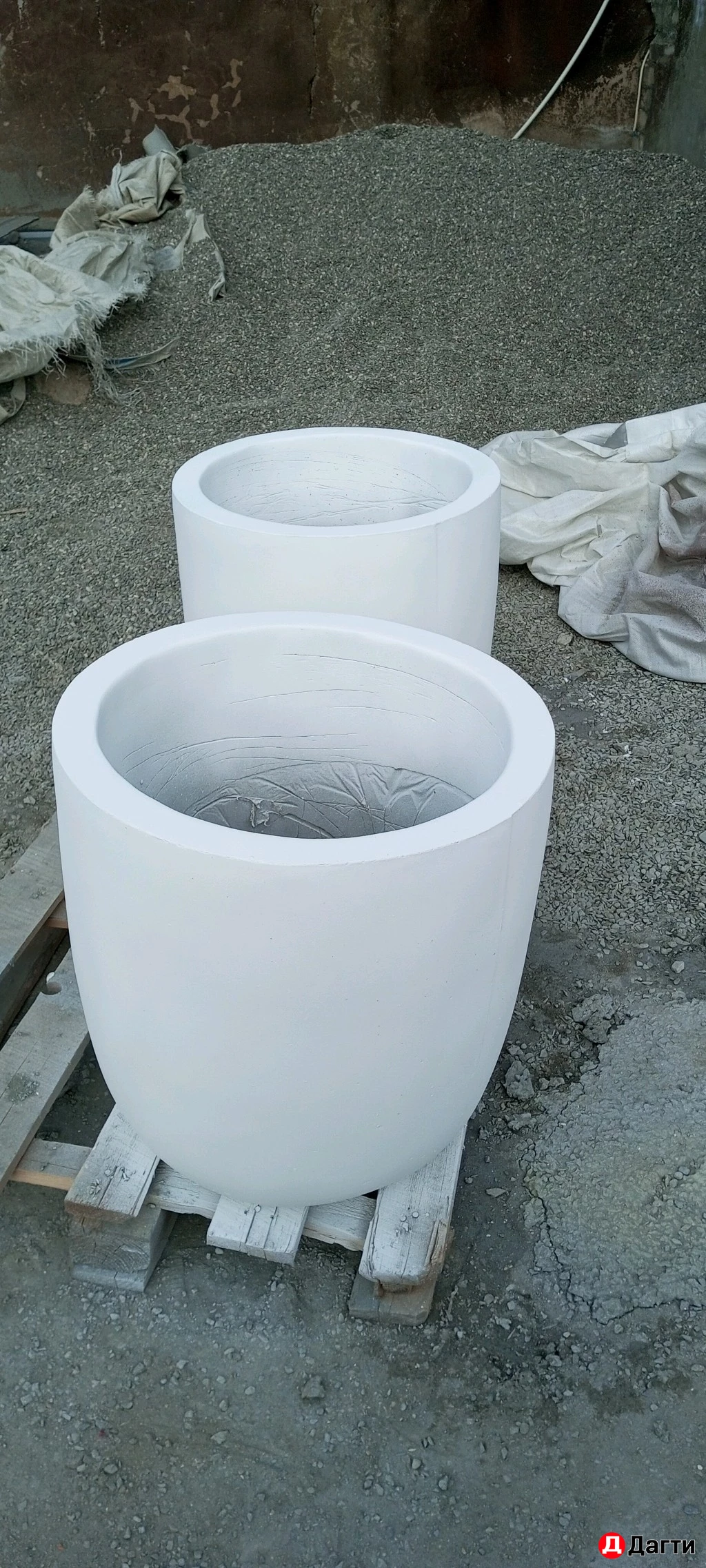 Кашпо бетонное, цветочницы