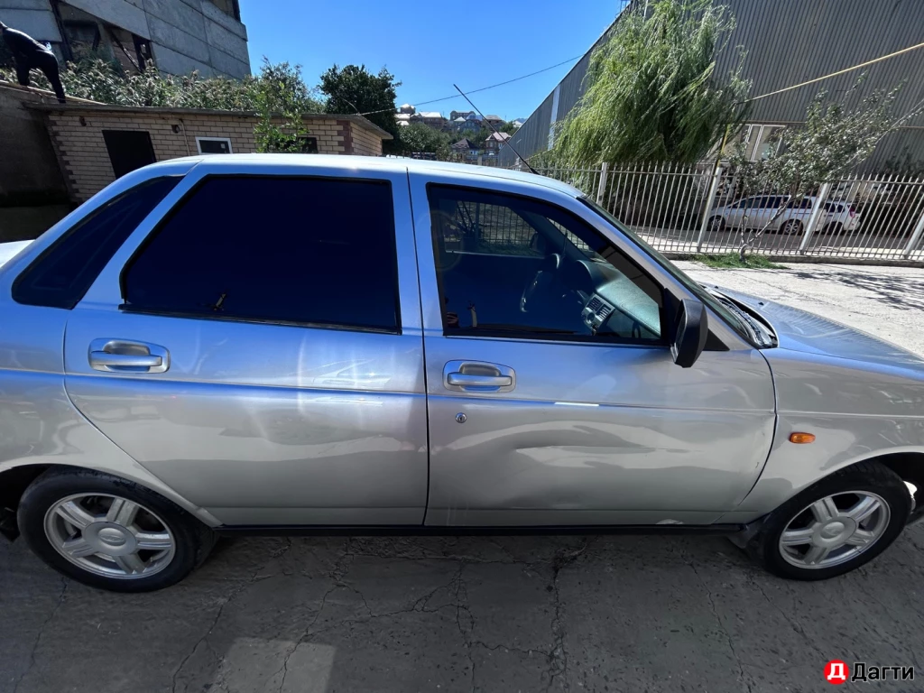 LADA (ВАЗ) Priora, 2012 года