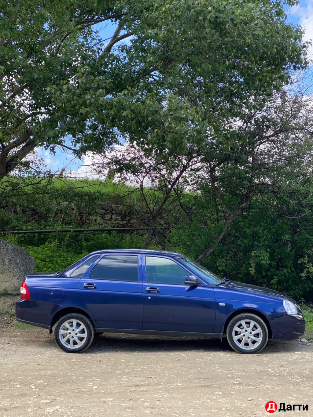 LADA (ВАЗ) Priora, 2011 года