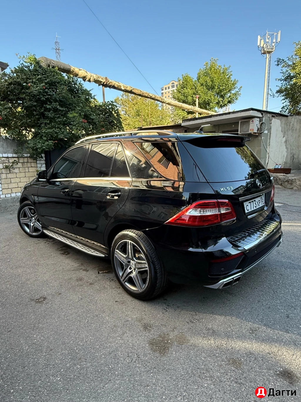 Mercedes-Benz E-Класс AMG, 2012 года
