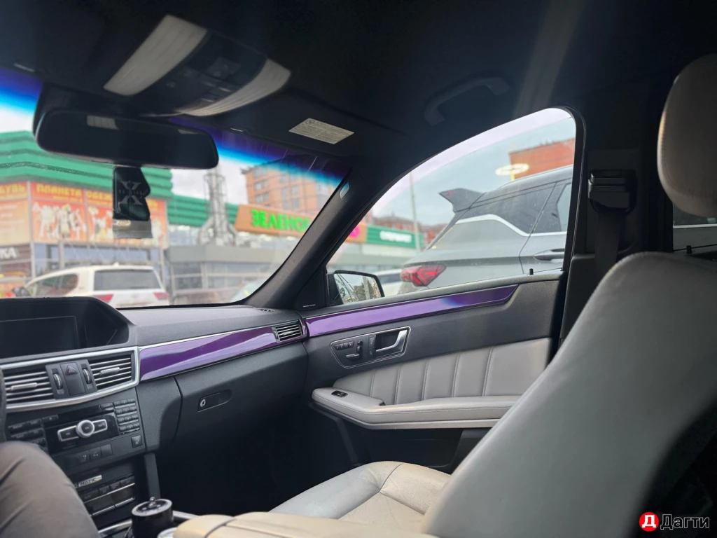 Mercedes-Benz E-Класс AMG, 2011 года