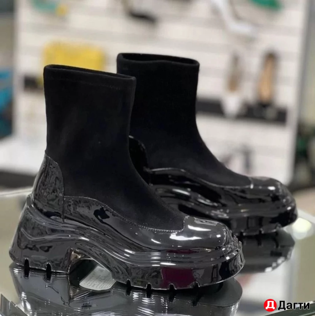 Обувь ботинки