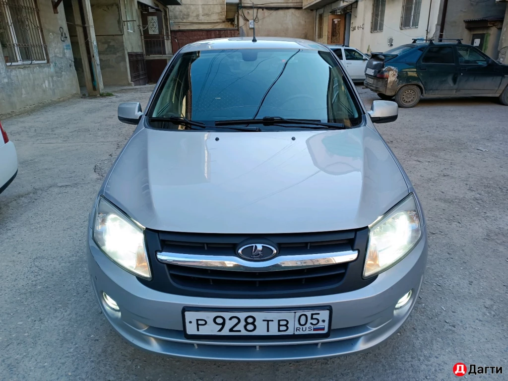 LADA (ВАЗ) Granta, 2014 года