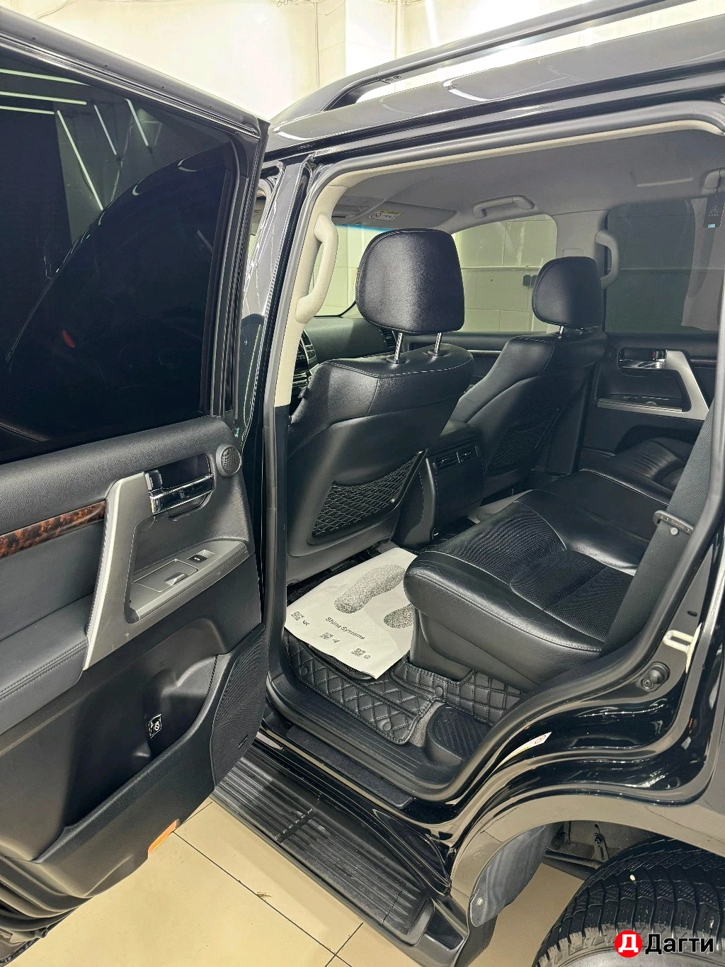 Toyota Land Cruiser, 2013 года