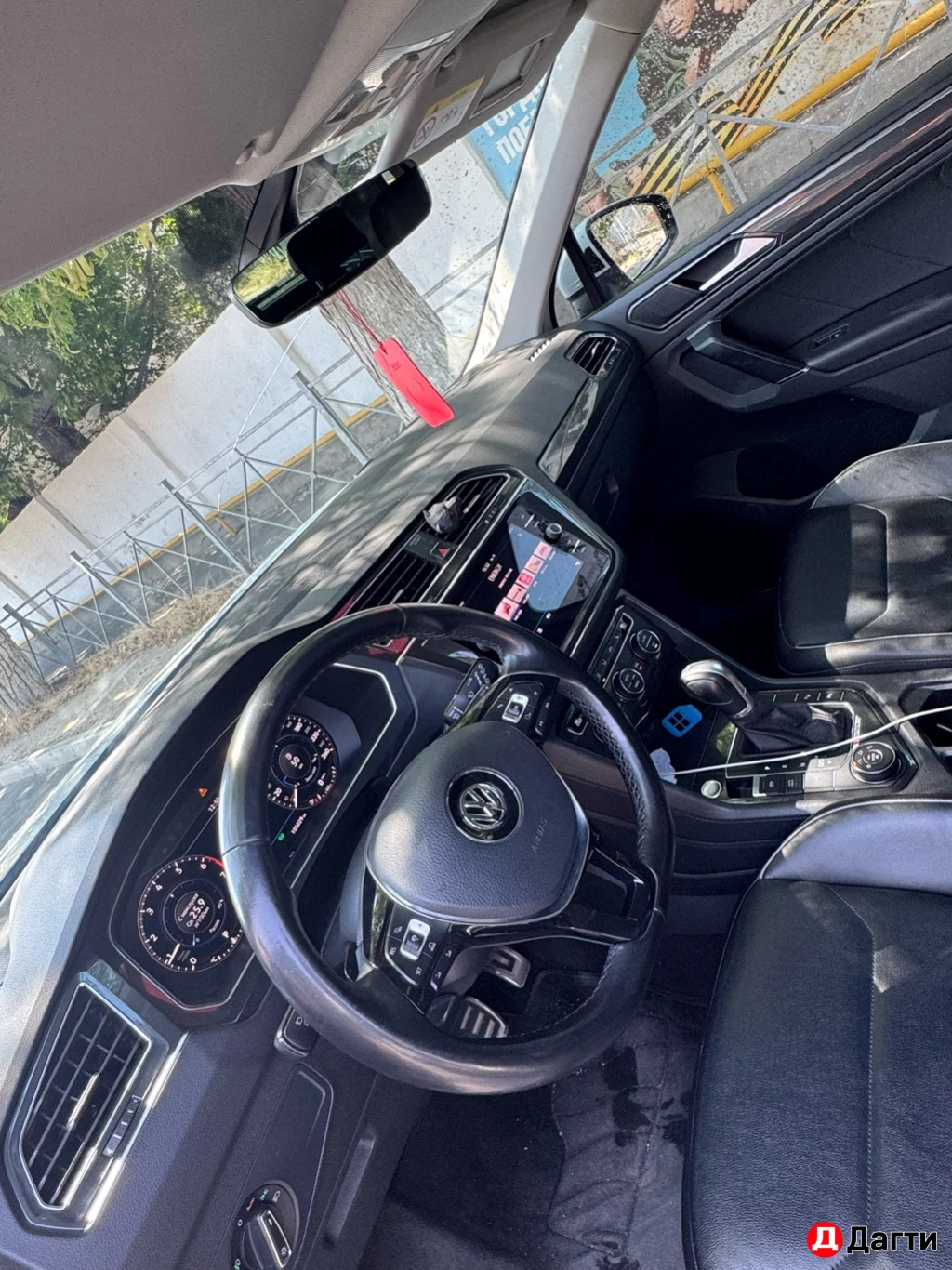 Volkswagen Tiguan, 2018 года