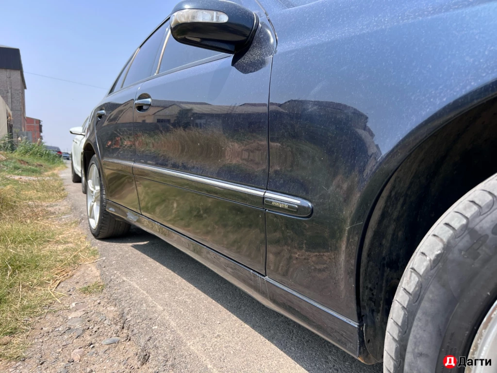 Mercedes-Benz E-Класс, 2003 года