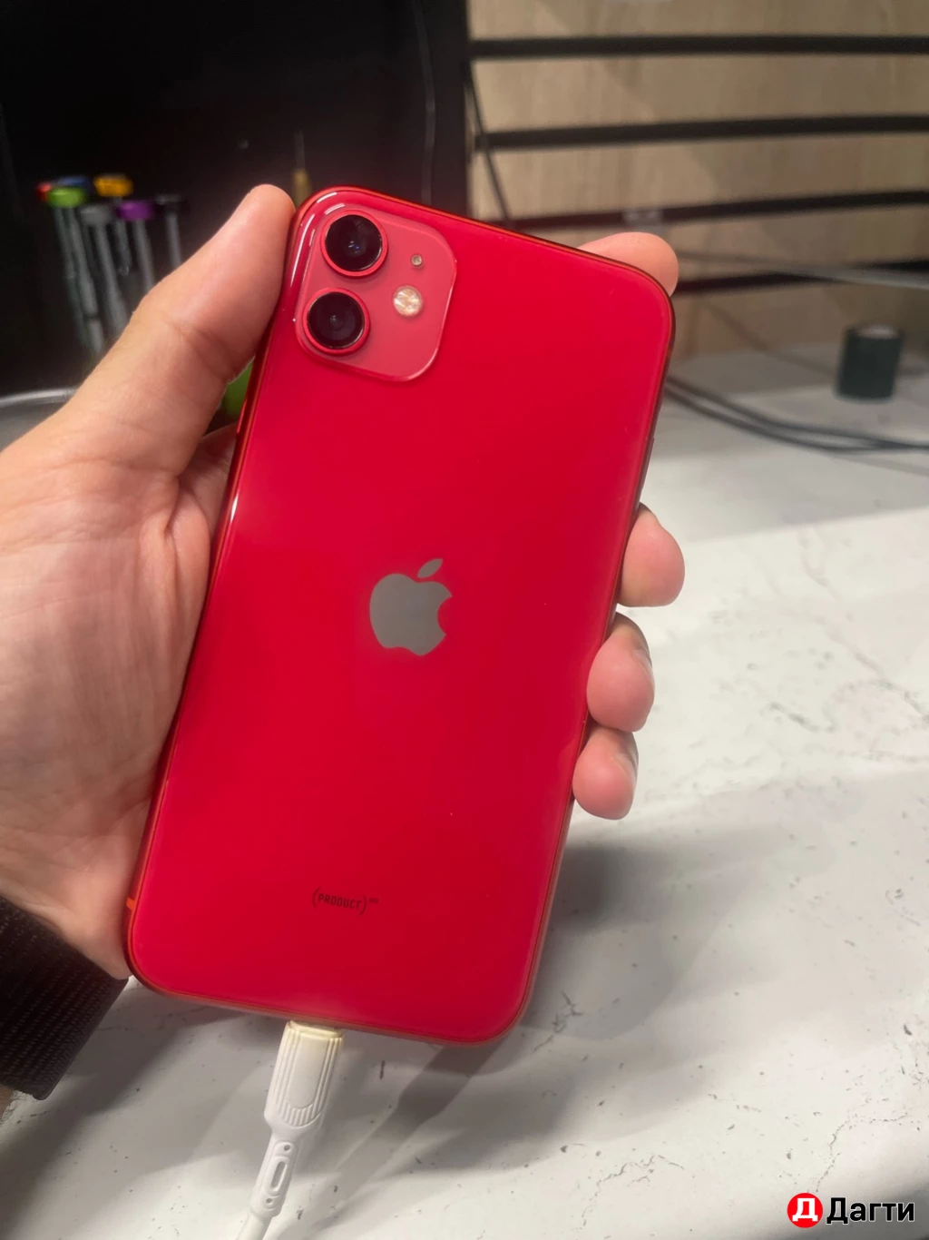 IPhone 11 64gb red