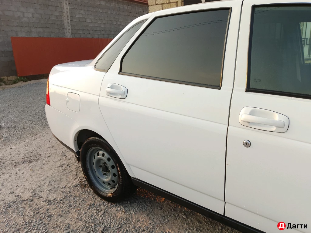 LADA (ВАЗ) Priora, 2014 года